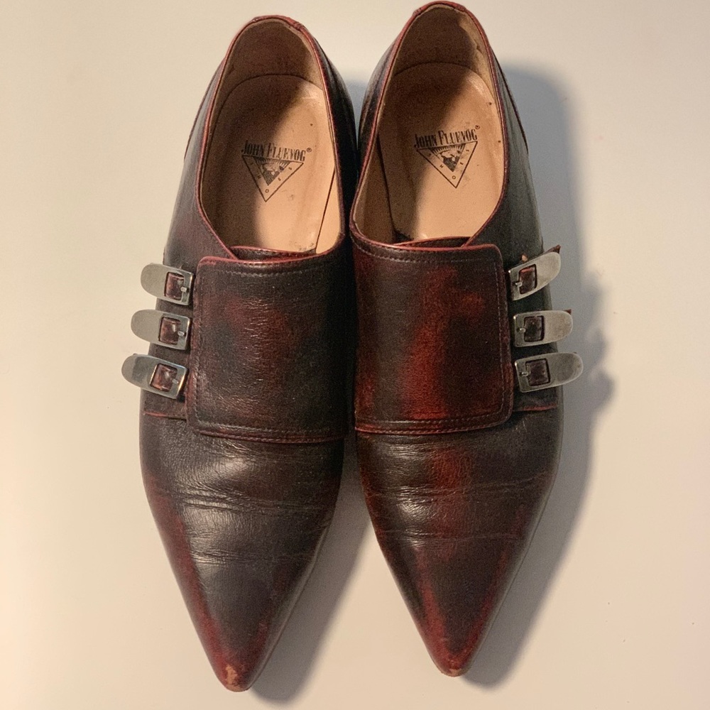*John Fluevog Pointed 3 Buckle Shoes - Gorgeous!*